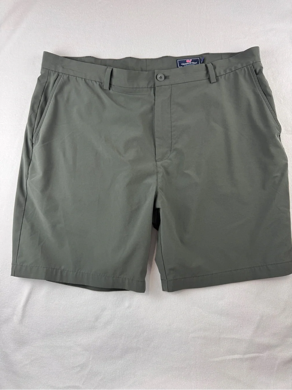 Vineyard Vines On-The-Go Performance Shorts Men's 42 Gray‎ Stretch Golf Casual